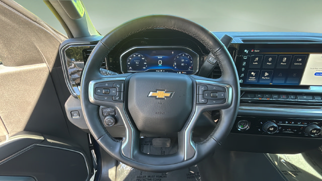 Used 2024 Chevrolet Silverado 1500 LT AWD/4WD image 12