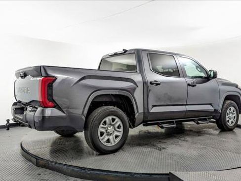 Used 2023 Toyota Tundra SR w/ SR Tow Package image 7