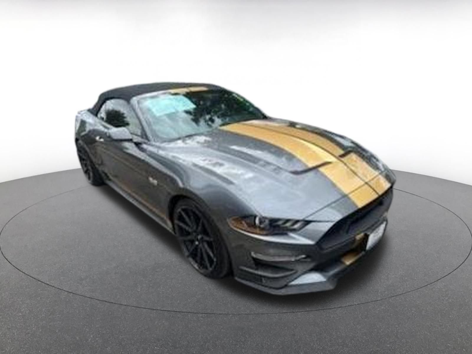 Used 2022 Ford Mustang GT Premium w/ GT Performance Package RWD image 2