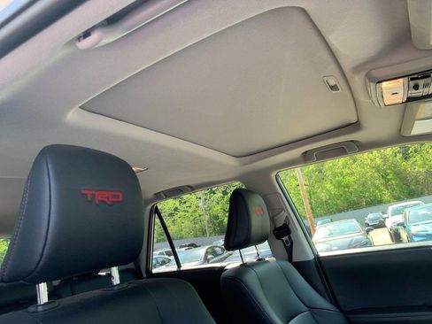 Used 2024 Toyota 4Runner TRD Off-Road Premium w/ Off Road Premium Plus Package AWD/4WD image 19