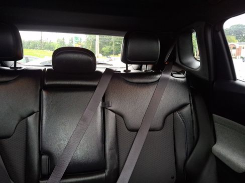 Used 2024 Jeep Compass Latitude w/ Sun and Sound Group AWD/4WD image 20
