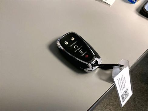 Used 2024 Chevrolet Equinox LT image 29