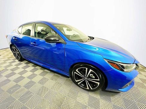 Certified 2023 Nissan Sentra SR w/ SR Premium Package image 3