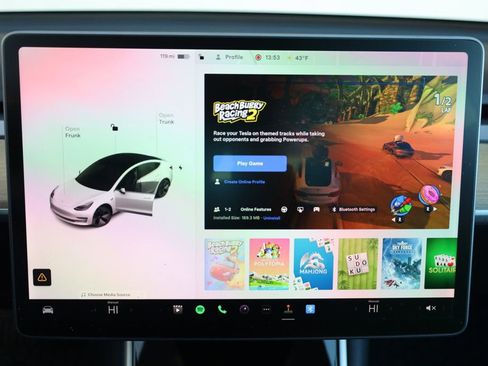 Used 2020 Tesla Model 3 Standard Range Plus image 36