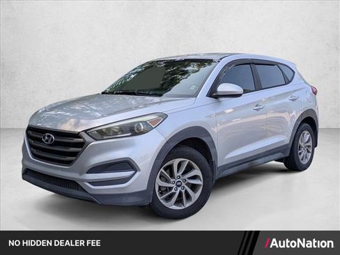 Used 2016 Hyundai Tucson SE FWD image 1
