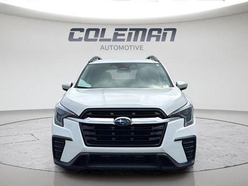 Used 2025 Subaru Ascent Premium AWD/4WD image 2