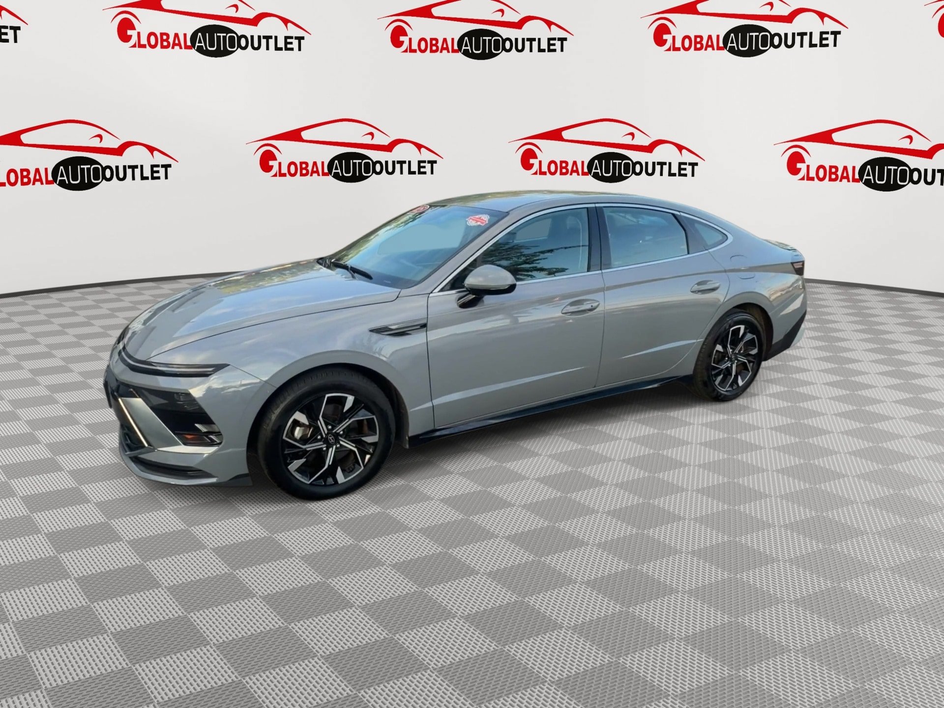 Used 2025 Hyundai Sonata SEL FWD image 5