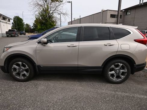 Used 2018 Honda CR-V EX-L image 2