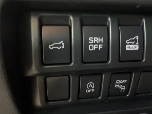 Used 2023 Subaru Forester Premium AWD/4WD image 15