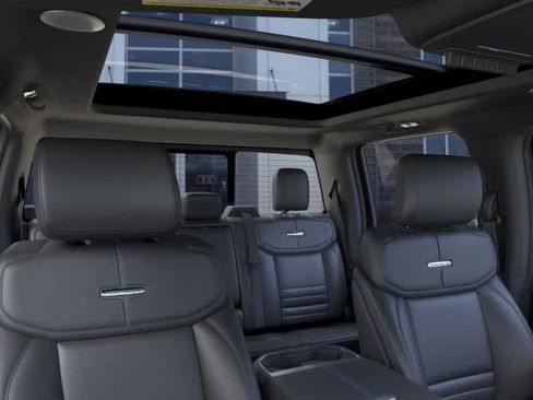 New 2026 Ford F250 Platinum w/ Tremor Off-Road Package image 22