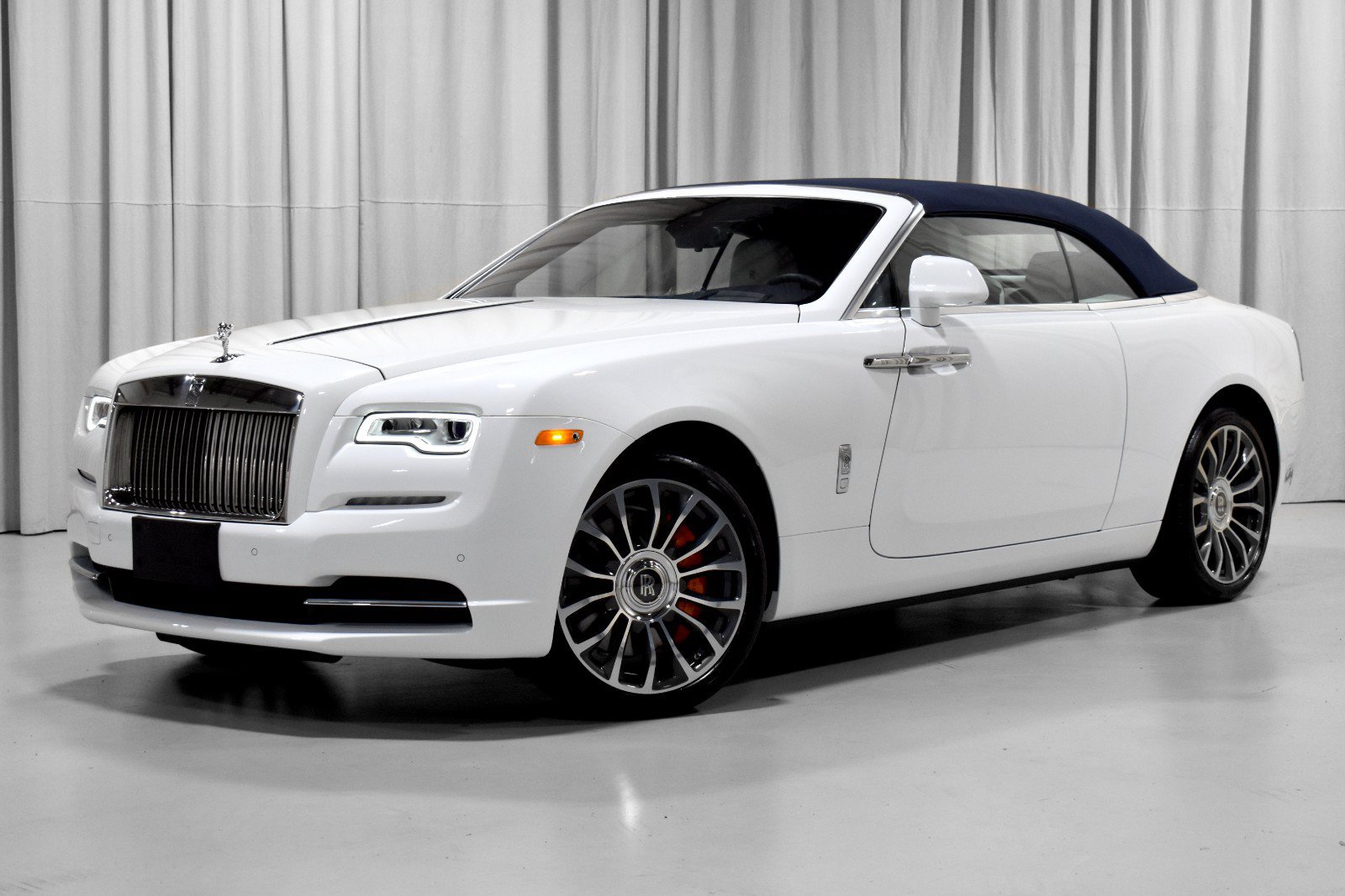 Certified 2020 Rolls-Royce Dawn RWD image 10