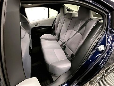 Used 2020 Toyota Corolla SE w/ SE Premium Package image 25
