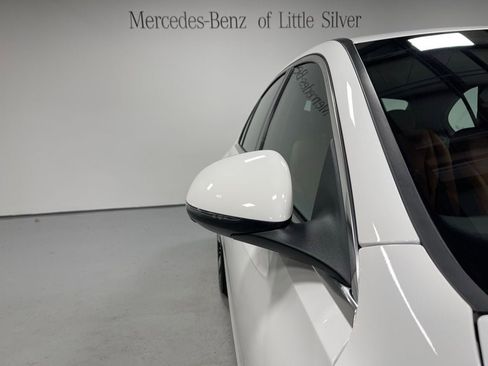 Used 2025 Mercedes-Benz C 300 4MATIC Sedan image 12