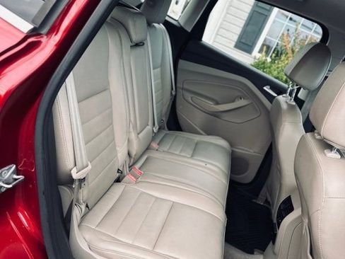 Used 2013 Ford C-MAX SEL image 11