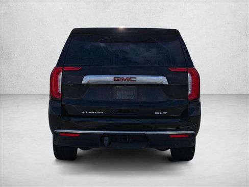 Used 2021 GMC Yukon XL SLT w/ SLT Premium Package image 6