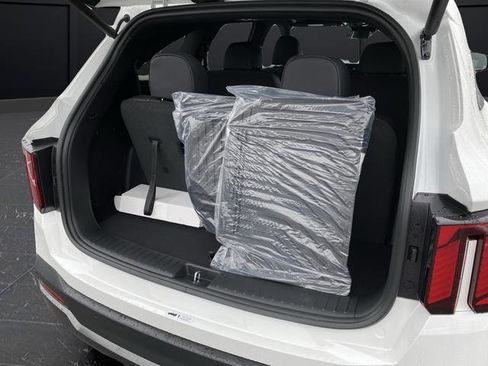 New 2026 Kia Sorento SX Prestige AWD/4WD image 17