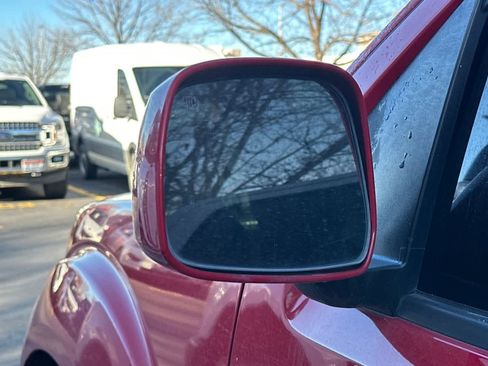 Used 2011 Nissan Frontier PRO-4X w/ Pro-4x Luxury Pkg image 10