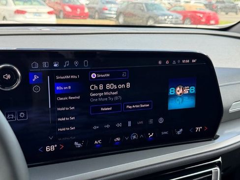 New 2026 Chevrolet Traverse LT w/ Sun and Wheel Package image 20