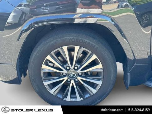 Used 2023 Lexus LX 600 4WD w/ Interior Upgrade Package image 9