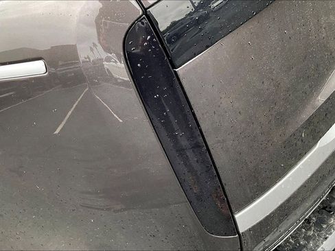 Used 2023 Land Rover Range Rover Autobiography image 30