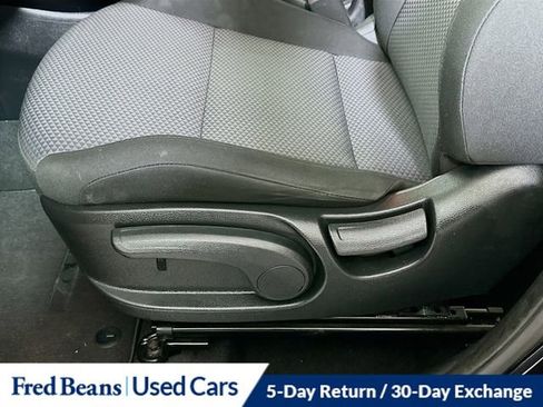 Used 2023 Kia Soul LX w/ LX Technology Package FWD image 20