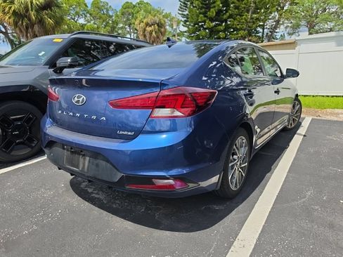 Used 2020 Hyundai Elantra Limited FWD image 16