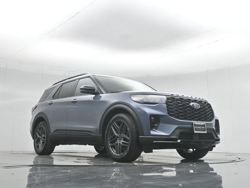 New 2026 Ford Explorer ST-Line image 49
