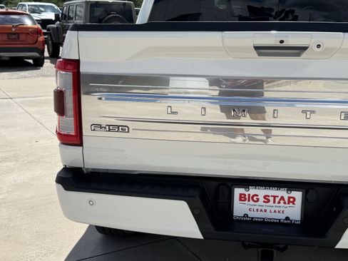 Used 2023 Ford F150 Limited AWD/4WD image 11