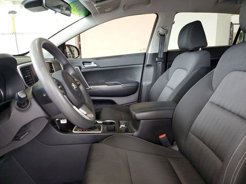 Used 2022 Kia Sportage LX FWD image 18