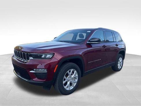 Used 2023 Jeep Grand Cherokee Limited image 9
