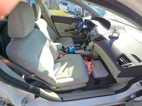 Used 2012 Honda Civic LX image 11