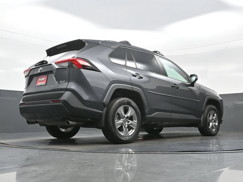 Used 2024 Toyota RAV4 XLE AWD/4WD image 32