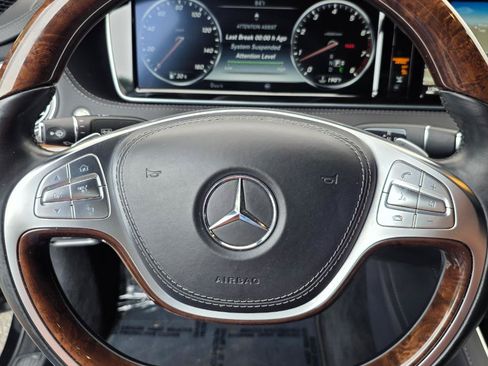 Used 2015 Mercedes-Benz S 550 4MATIC Sedan image 19