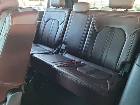 Used 2024 Ford Expedition Max Limited image 18