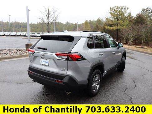 Used 2025 Toyota RAV4 XLE image 7