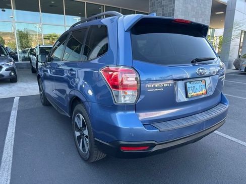 Used 2017 Subaru Forester 2.5i Limited w/ Popular Package #2 AWD/4WD image 3