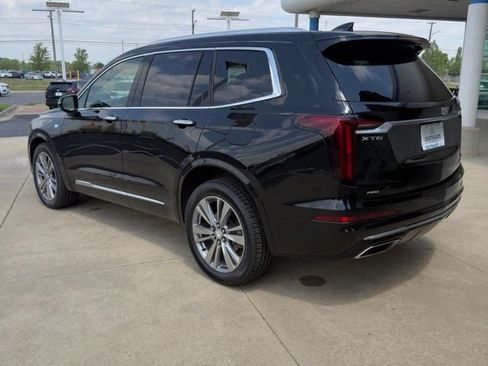 Used 2023 Cadillac XT6 Premium Luxury w/ LPO, Floor Liner Package AWD/4WD image 3
