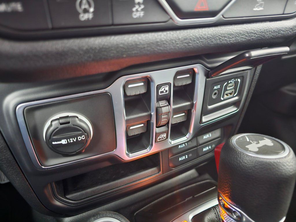 New 2026 Jeep Wrangler Unlimited Sport AWD/4WD image 30