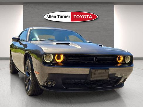 Used 2022 Dodge Challenger SXT w/ Blacktop Package image 2
