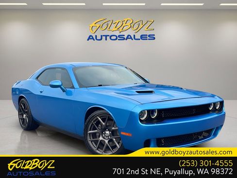 Used 2016 Dodge Challenger R/T Scat Pack image 1