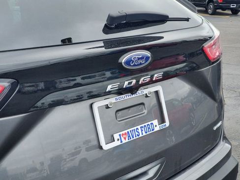 Used 2023 Ford Edge SEL w/ Convenience Package AWD/4WD image 29