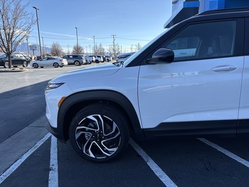 New 2026 Chevrolet TrailBlazer RS w/ Convenience Package image 9