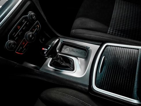 Used 2022 Dodge Charger R/T RWD image 29