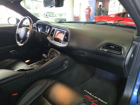 Used 2021 Dodge Challenger R/T w/ Blacktop Package image 12