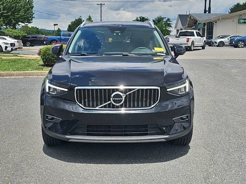 Used 2023 Volvo XC40 B5 Plus w/ Driver Assist Package AWD/4WD image 17