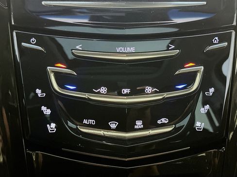 Used 2016 Cadillac Escalade Premium RWD image 24