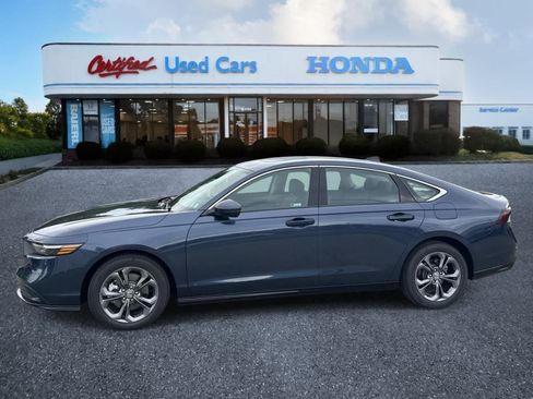 Used 2025 Honda Accord EX-L image 2