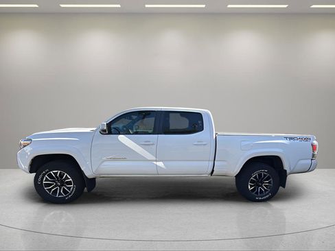 Used 2021 Toyota Tacoma 4x4 Double Cab image 4