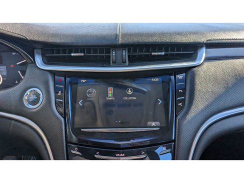 Used 2017 Cadillac XTS Luxury image 26