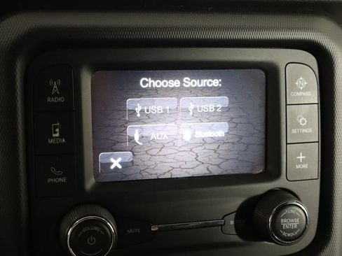 Used 2018 Jeep Wrangler Unlimited Sport S AWD/4WD image 33